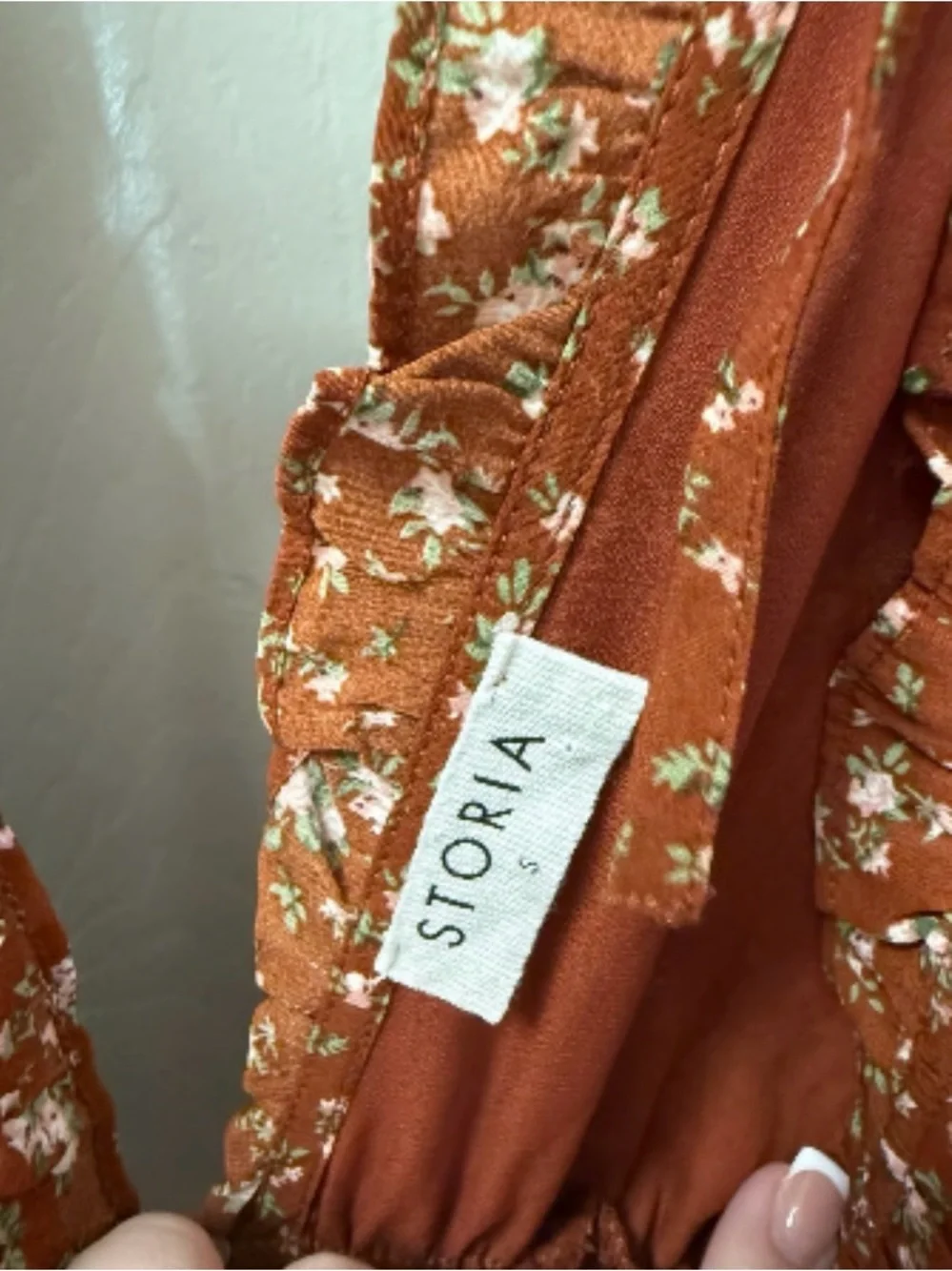 Storia Boutique rust colored floral jumpsuit - Picture 3 of 3
